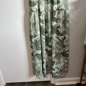 Forever 21 Tropical Green and White Maxi Dress